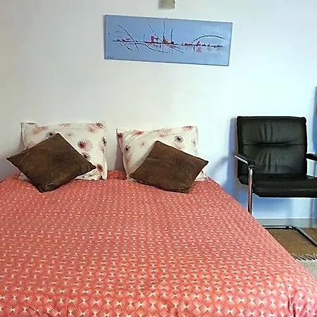Oda ve Kahvaltı Alienor D'aquitaine Bordeaux